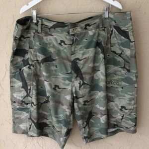 AFTCO tactical fishing shorts green camo 42